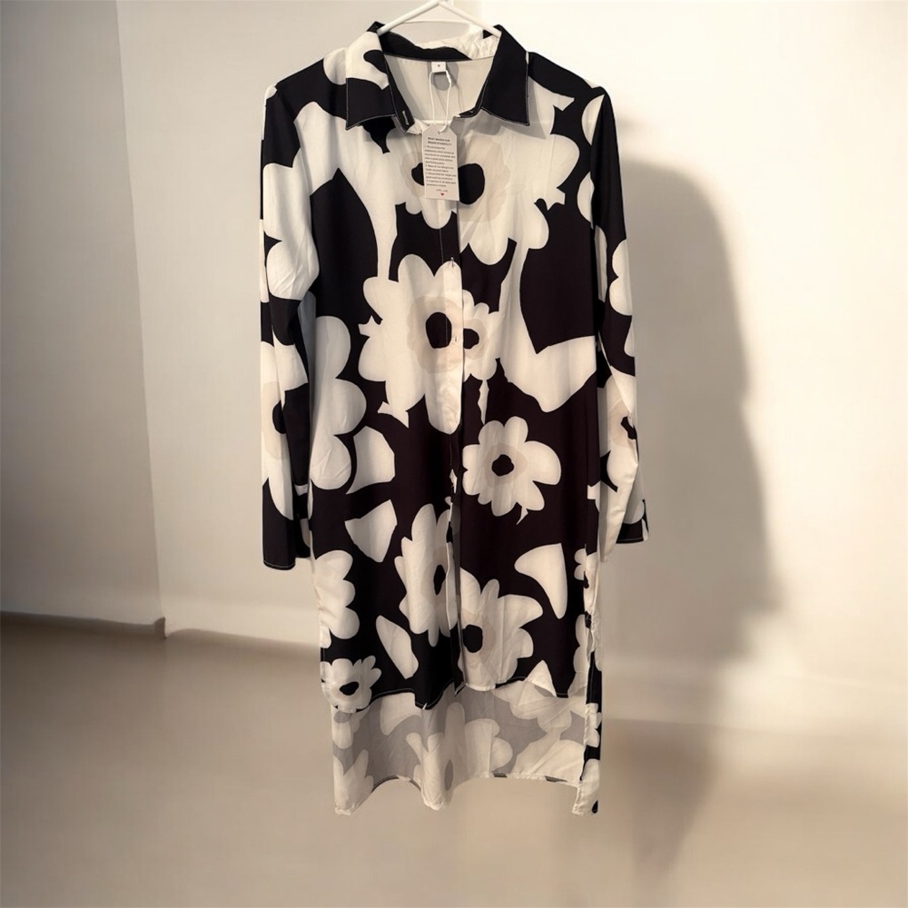 Unbranded Dress Black White Floral Button Front Shirt Hi Low Hem Size S NWT